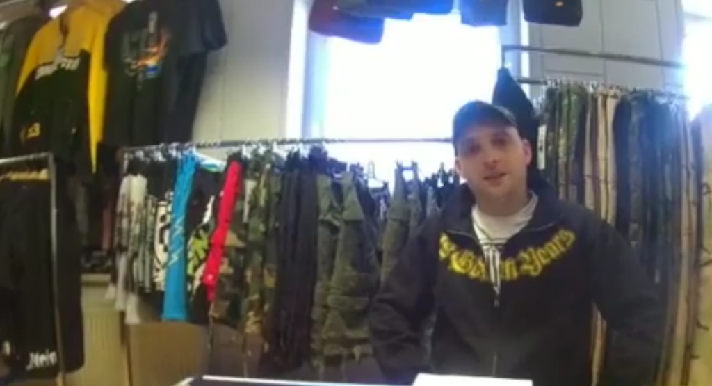 Fabian Kellermann im Strike Back Shop Apolda