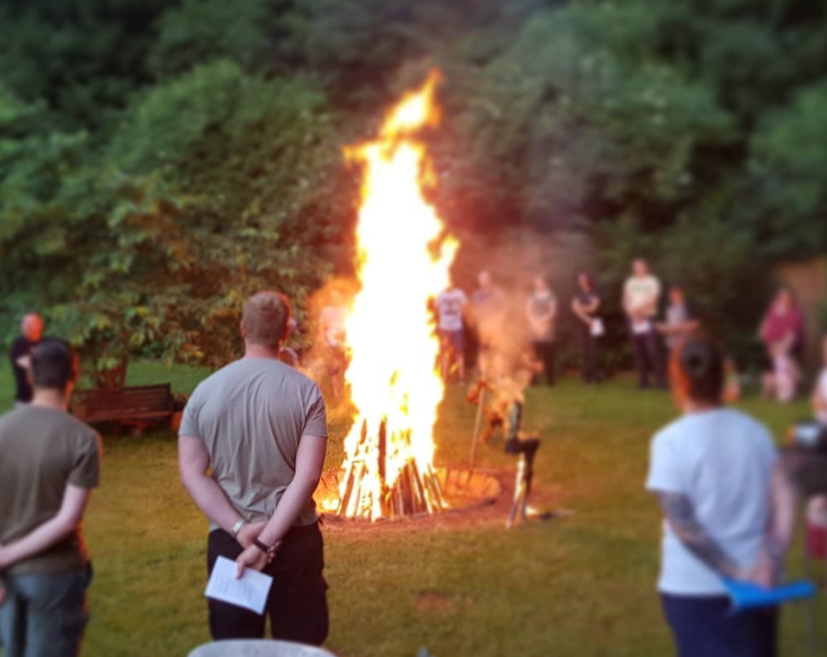 Neonazistische Sommersonnenwende im Garten der Bütows am 21.6.2019 (Bild: Soziale Medien)