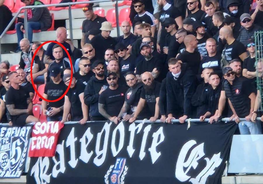 kleinere Version des titelbilds von den Neonazi-Hooligans im Erfurter Stadion, wobei Kevin Noeske und Robin Brandt rot eingekreist sind